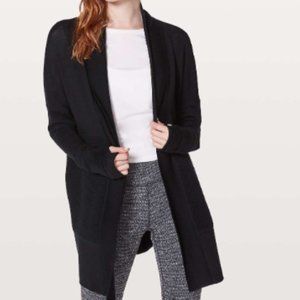 lululemon sit in lotus wrap - black - size 4